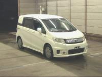 HONDA FREED SPIKE